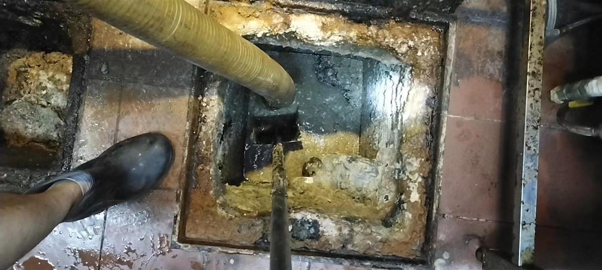 果洛化油池清理-污水池清掏